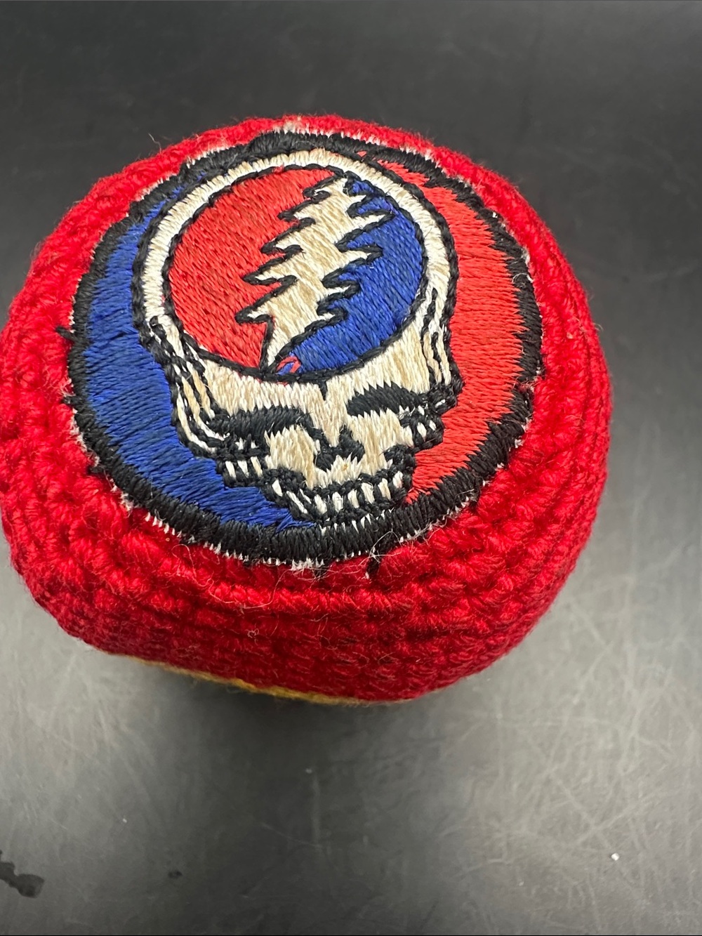 Fab dog Grateful Dead  green red yellow